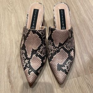 Steve Madden Women’s Shoes Size 6